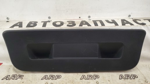 Обшивка крышки багажника Volkswagen Polo 5 2010-2020