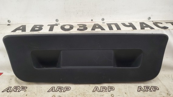 Обшивка крышки багажника Volkswagen Polo 5 2010-2020