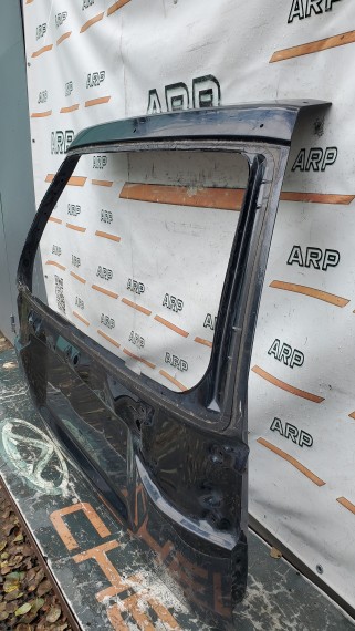 Дверь багажника Mitsubishi Pajero Sport 1 1998-2008 (K9)