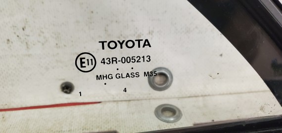 Форточка задняя леваяToyota Camry V50 2011-2014