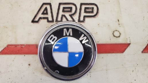Эмблема задняя BMW X5 E70 2006-2013