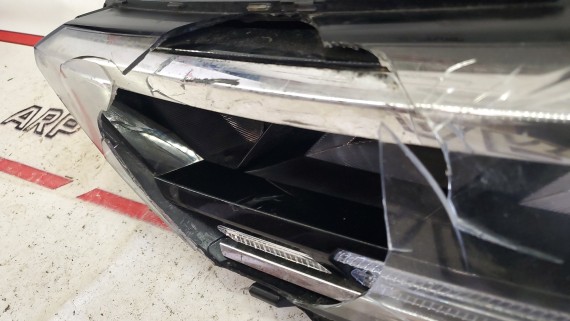 Фара левая Volkswagen Polo 6 2020-н.в.