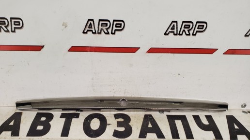 Накладка крышки багажника Nissan Almera G15 2012-2019