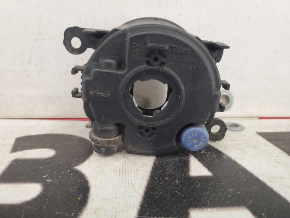 Фара противотуманная левая Ford Focus 2 2004-2011