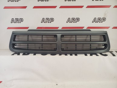 Решетка радиатора Hyundai HD72