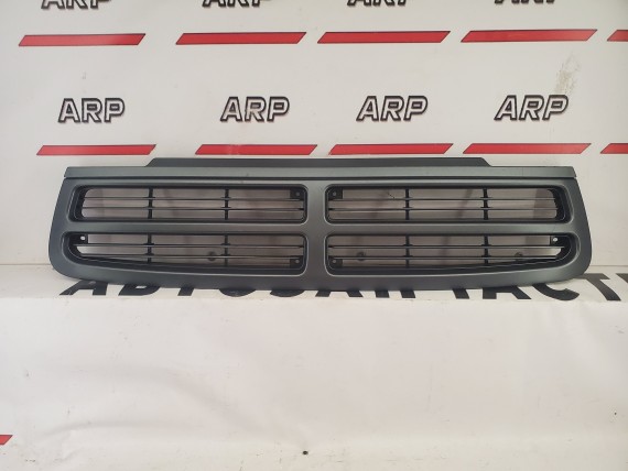 Решетка радиатора Hyundai HD72