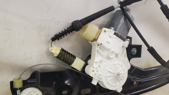 Стеклоподъёмник задний левый BMW 7 F01 2008-2012