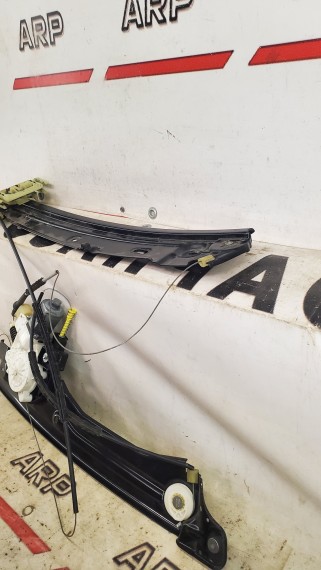 Стеклоподъёмник задний левый BMW 7 F01 2008-2012