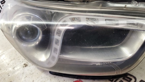 Фара правая Hyundai i40 2011-2015