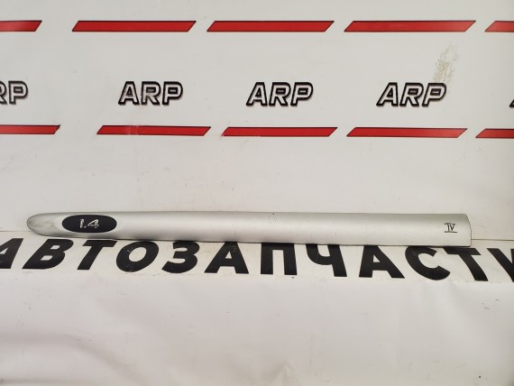 Молдинг двери передней левой Renault Clio 2, Symbol 1998-2002
