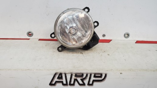 Фара противотуманная правая Toyota Rav 4 40 2012-2019