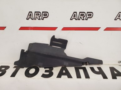 Дефлектор радиатора левый Toyota Rav4 CA30 2006-2012