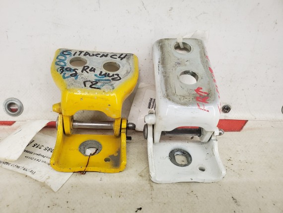 Петли двери задней правой Citroen C4 2 2010-2022