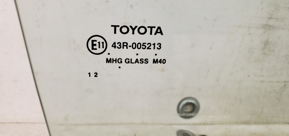 Стекло двери заднее правое Toyota Camry V50 V55 2011-2014