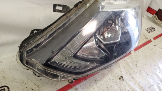 Фара левая LED Nissan Qashqai 2 J11 2013–2022