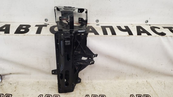 Кронштейн фары левый BMW 5-Series F10, F11 2009-2018