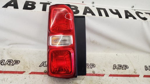 Фонарь задний левый Peugeot Traveller Expert Spacetourer Jumpy 2016-2024