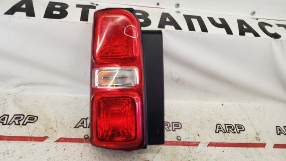Фонарь задний левый Peugeot Traveller Expert Spacetourer Jumpy 2016-2024