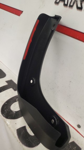 Брызговик передний левый Opel Astra H 2004-2007