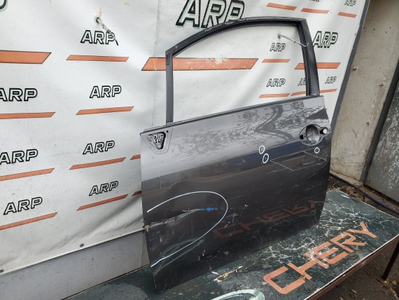 Дверь передняя левая Toyota Auris E150 2006-2012