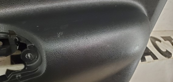 Обшивка двери задняя правая Nissan Juke 1 2010-2019