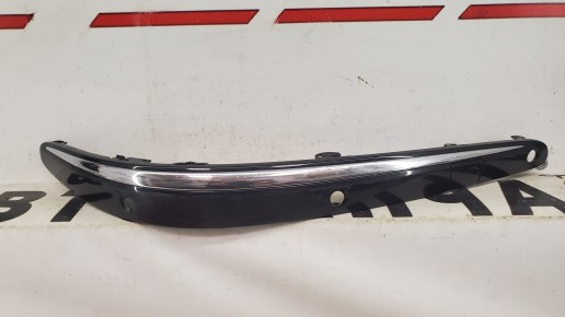 Молдинг переднего бампера правый Mercedes E-klasse W211 2002-2009