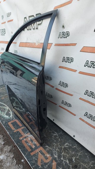 Дверь задняя правая Toyota Avensis 2 t250 2003-2009 седан