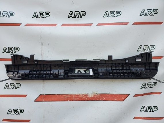 Обшивка багажника центральная Land Rover Range Rover Sport 2 L494 2013-2017