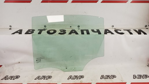 Стекло двери заднее левое Chevrolet Malibu 2011-2016