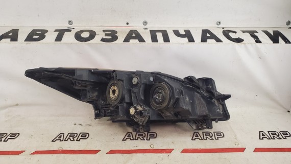 Фара левая Mazda 3 BL 2008-2013