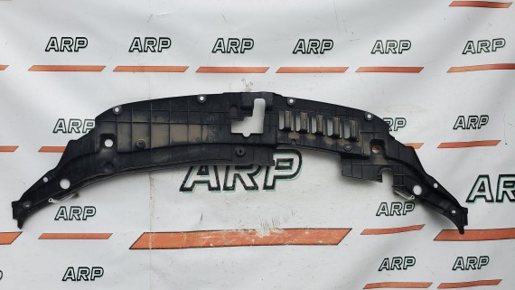 Накладка замка капота Toyota Camry V55 2016-2019