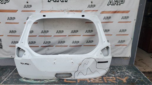 Дверь багажника Ford Kuga 1 2008-2012