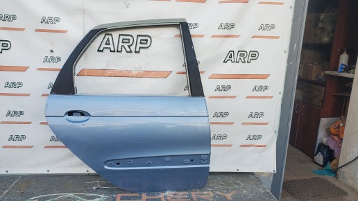 Дверь задняя правая Renault Scenic 1 Megane 1 1996-2003
