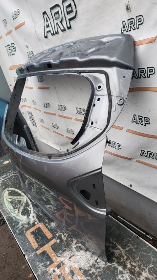 Дверь багажника Renault Kaptur 2016-2025