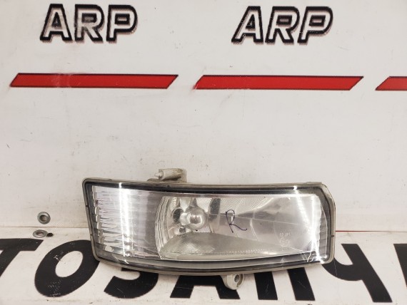 Противотуманная фара правая Toyota Camry 2 V30 2004-2006