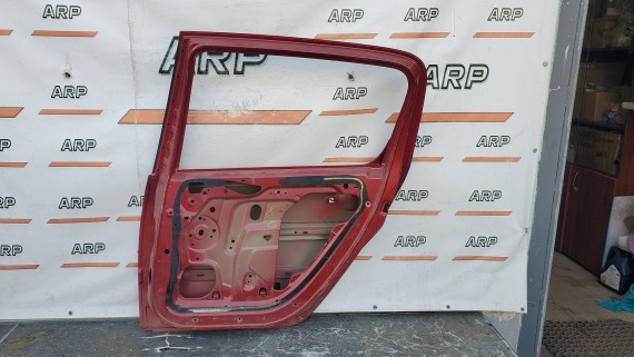 Дверь задняя правая Peugeot 307 HB 2001-2007 