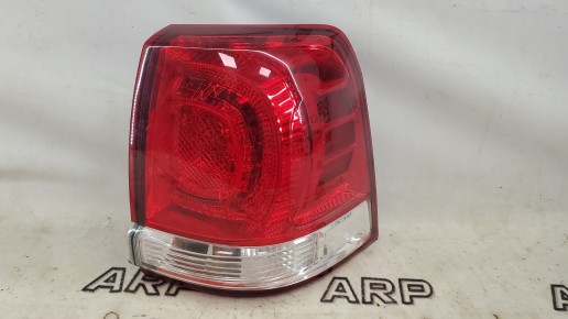 Фонарь задний правый Toyota Land Cruiser 200 2007-2012