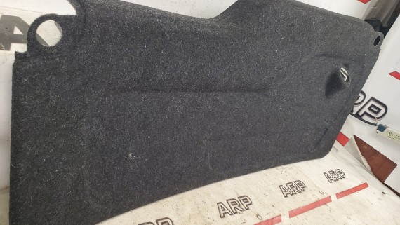 Обшивка крышки багажника Chevrolet Niva 2001–2021