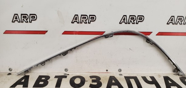 Молдинг заднего бампера правый Volkswagen Passat B6 2005-2011