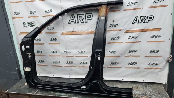 Боковина кузова левая Nissan Xtrail T30 2000-2007