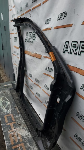 Боковина кузова левая Nissan Xtrail T30 2000-2007