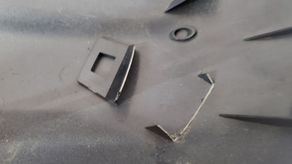 Крышка правого зеркала Citroen Berlingo B9 2012-2022