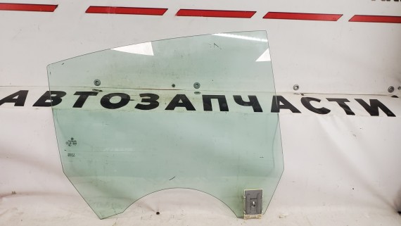 Стекло двери заднее правое Volkswagen Passat CC 2008-2012