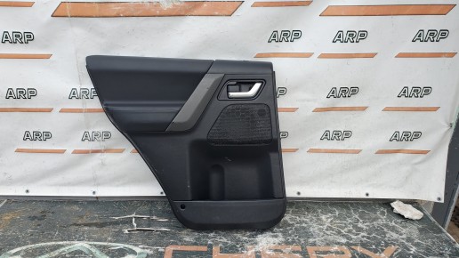 Обшивка двери задняя левая Land Rover Freelander 2 2006–2014