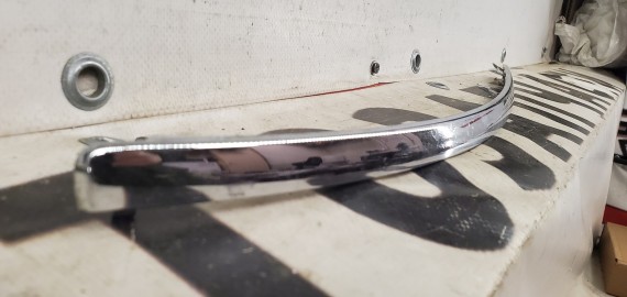 Накладка бампера передняя правая Audi A8 D3 2003-2010