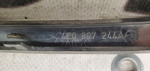 Накладка бампера передняя правая Audi A8 D3 2003-2010