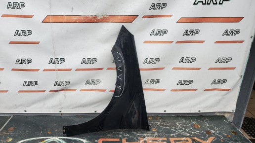 Крыло переднее левое Mercedes B-class W245 2005-2011
