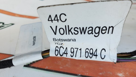 Проводка задней правой двери Volkswagen Polo 5 HB 2009–2020