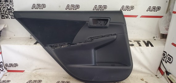 Обшивка двери задней левой Toyota Camry V50 2011-2017