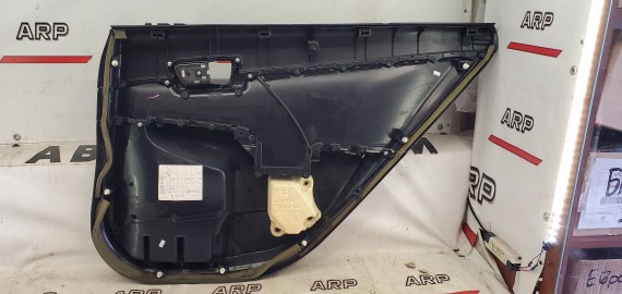 Обшивка двери задней левой Toyota Camry V50 2011-2017
